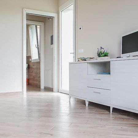 Modern Home With Private Parking Near The Station! Lucques Extérieur photo