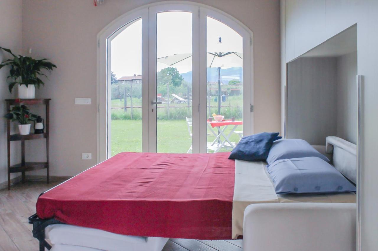 Modern Home With Private Parking Near The Station! Lucques Extérieur photo