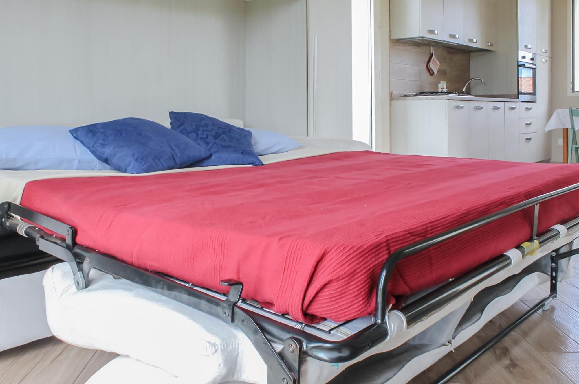 Modern Home With Private Parking Near The Station! Lucques Extérieur photo