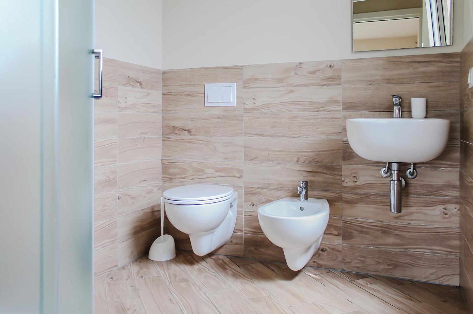 Modern Home With Private Parking Near The Station! Lucques Extérieur photo